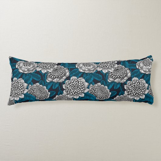 白ワラタの花 ボディピロー (正面)