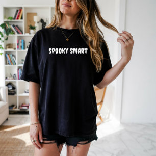 白不気味頭が切れるタイポグラフィ Tシャツ