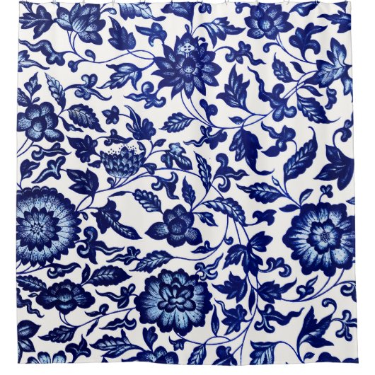 白中国のに濃いネイビーの青い花の模様 シャワーカーテン (正面)