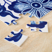 白中国のに濃いネイビーの青い花の模様 ジグソーパズル (側面)