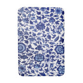 白中国のに濃いネイビーの青い花の模様 バスマット (正面縦)