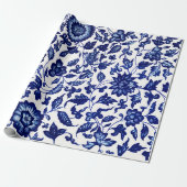 白中国のに濃いネイビーの青い花の模様 ラッピングペーパー (アンロールド)