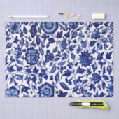 白中国のに濃いネイビーの青い花の模様 薄葉紙 (クラフト)