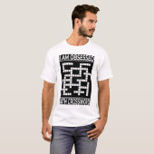 白人のクロスワードに取り付かれている Tシャツ (正面フル)