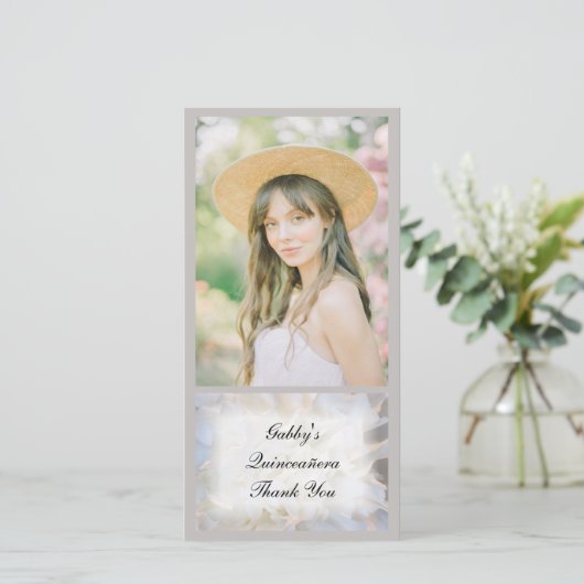 白人の花のQuinceañeraは写真カード感謝していしています サンキューカード (スタンド正面)