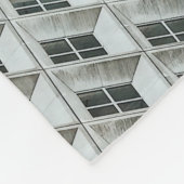 白人高層商業建物 フリースブランケット (角)