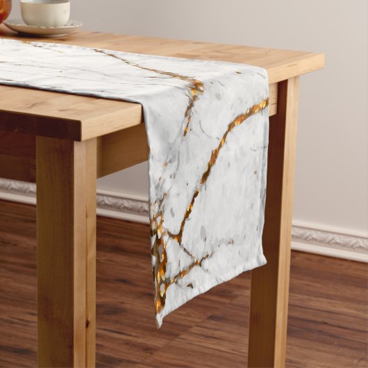 白及び金ゴールドの大理石 ショートテーブルランナー (インサイチュ)