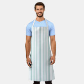 白地にグレーがかったグリーンのラインストライプ エプロン (着用した状態)