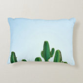 白地に緑のサボテンの植物 アクセントクッション (裏面)