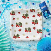 白地に花の咲くイチゴの紙皿 ペーパープレート (パーティー)