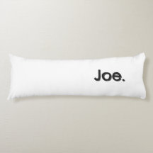 白地に黒文字で「Joe.」の名前/単語