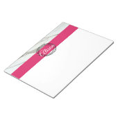 白大理石ピンクの黒い円の個人名 ノートパッド (アングル)