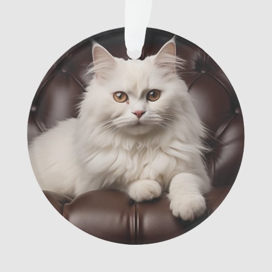 白威厳のある猫 オーナメント (正面)