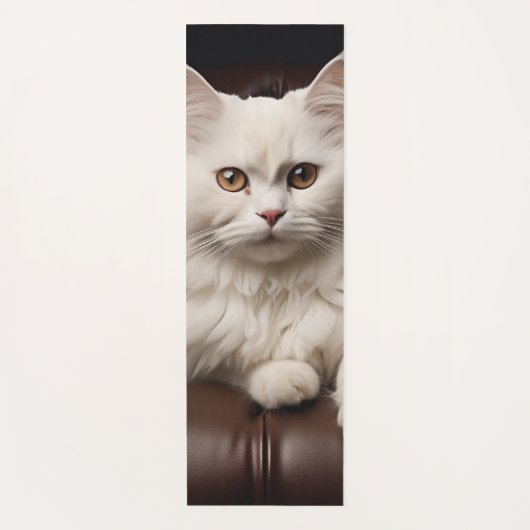 白威厳のある猫 ヨガマット (正面)