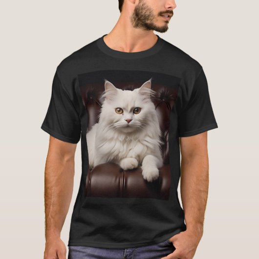 白威厳のある猫 Tシャツ (正面)