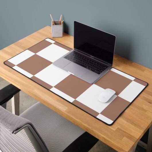 白市松模様にとモカ・ムースの模様 デスクマット (オフィス2)