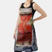 白建物の閉じた赤い木戸 エプロン (インサイチュ)