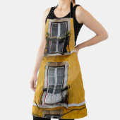 白木製窓パネル及び黄絵を描色壁 エプロン (インサイチュ)