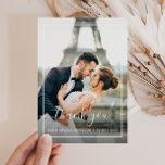 白枠結婚の写真サンキューカード サンキューカード<br><div class="desc">新しモダンい写真とクラシックの白い枠の素晴らし結婚い画像を持つ写真カード。個人的な感謝していメッセージを追加して、自分の写真をアップ結婚ロードできる。</div>