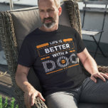 白灰色の犬のモダン方が人生だ トライブレンドTシャツ<br><div class="desc">白とオレンジのモダンタイポグラフィデザイン – 犬と生活が良い – 愛犬家のための可愛いデザイン。</div>