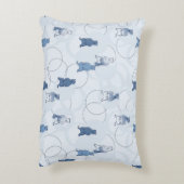 白熊を特徴とする模様 アクセントクッション (裏面(縦))