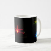 白熱［赤熱］光を放つなトンボ コーヒーマグカップ (正面右)