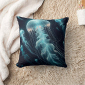 白熱［赤熱］光を放つ海：クラゲインスパイア装飾用クッション クッション (ブランケット)