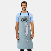 白猫おもしろいの爪研ぎつるで作った猫 エプロン (着用した状態)