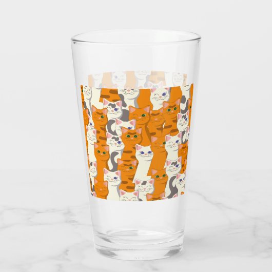 白猫と生姜の猫が緑の目を青く描く タンブラーグラス (裏面)