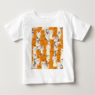 白猫と生姜の猫が緑の目を青く描く ベビーTシャツ