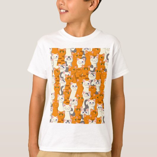 白猫と生姜の猫が緑の目を青く描く Tシャツ (正面)