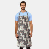 白猫と白猫の柄 エプロン (着用した状態)