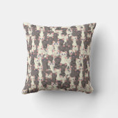 白猫と白猫の柄 クッション (裏面)