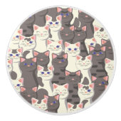 白猫と白猫の柄 セラミックノブ (正面)