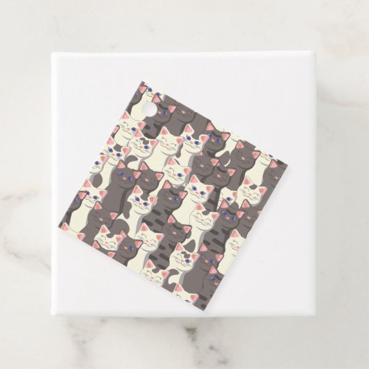 白猫と白猫の柄 フェイバータグ (インサイチュ)