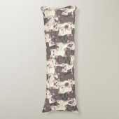 白猫と白猫の柄 ボディピロー (正面縦)