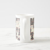 白猫と白猫の柄 ボーンチャイナマグカップ (裏面)