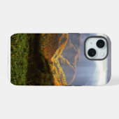 白神山地に差し込む陽の光 iPhone 15ケース (裏面横)