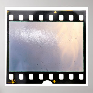 白空白の地に35 mmのフィルムフレームまたはストリップ ポスター