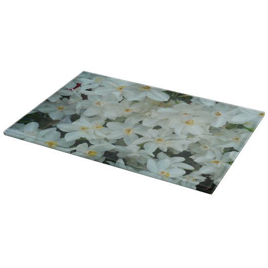 白紙水仙の繊細な白い花 カッティングボード (角)