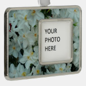 白紙水仙の繊細な白い花 シルバープレートフレームオーナメント (右)