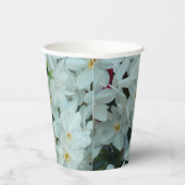 白紙水仙の繊細な白い花 紙コップ (右)