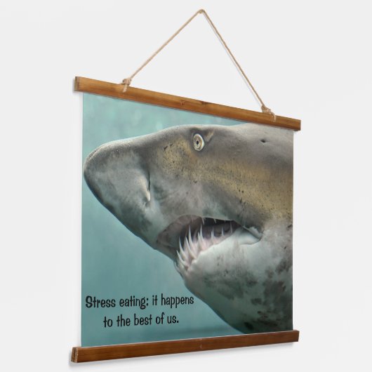 白素晴らしいサメの歯の列 吊り下げ型タペストリー (傾斜あり)