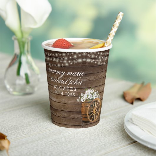 白素朴い花結婚付き木筒 紙コップ (インサイチュ)