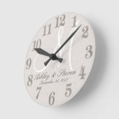 白素朴モノグラムのリネン ラウンド壁時計 (傾斜)