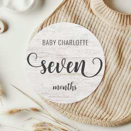 白素朴木ベビーマイルストーン7-8ヶ月のサイン