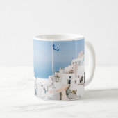 白色コンクリート建物の体近くの水  コーヒーマグカップ (正面右)