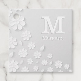 白色フローラエンボス名イニシャル パーソナライズされた フェイバータグ