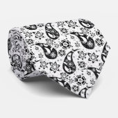白色フローラペイズリーパターンデザイン ネクタイ (ロール)