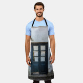 白色建物の青木製ドアパネル エプロン (着用した状態)